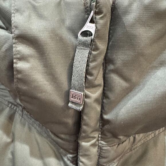 REI Women’s Silver-Gray Winter Hooded Down Puffer Pockets Jacket Coat Women XL - Picture 5 of 5